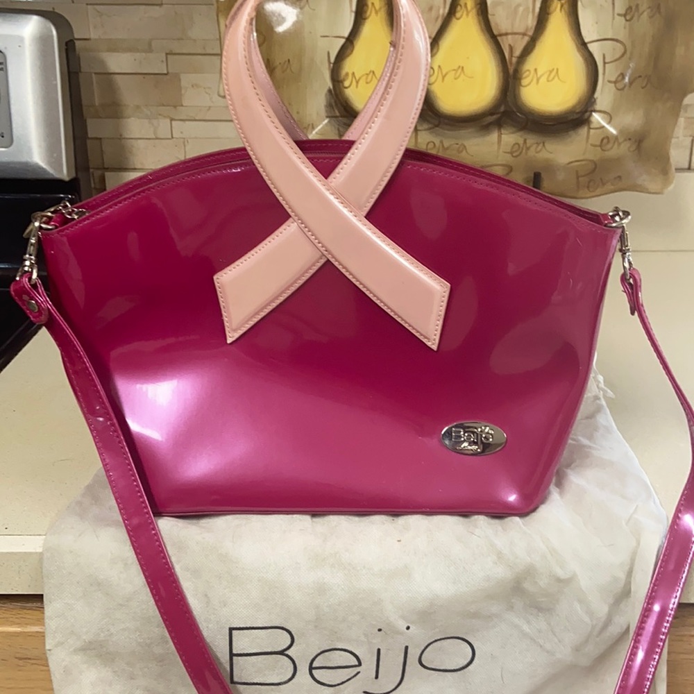 Beijo Handbag Breast Cancer